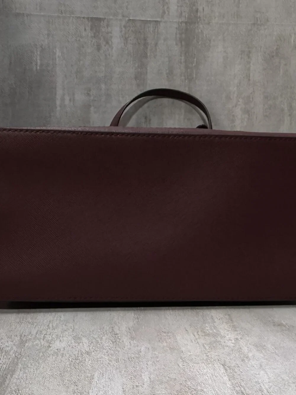 Michael Kors Jet Set Travel Medium Saffiano Leather Tote - Burgundy